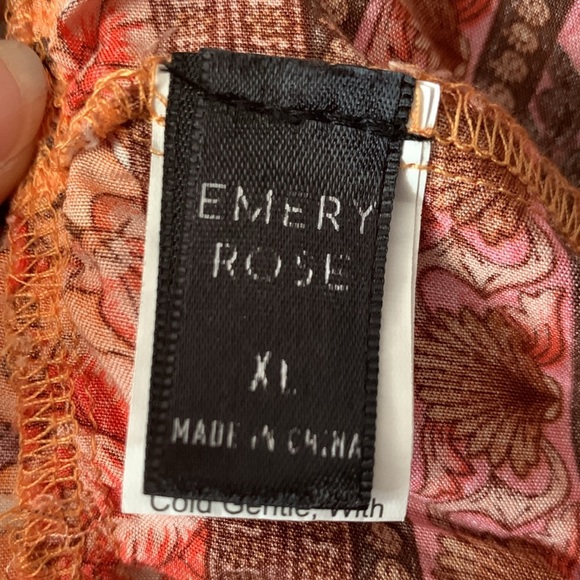 Emery Rose dress - Picture 5 of 6